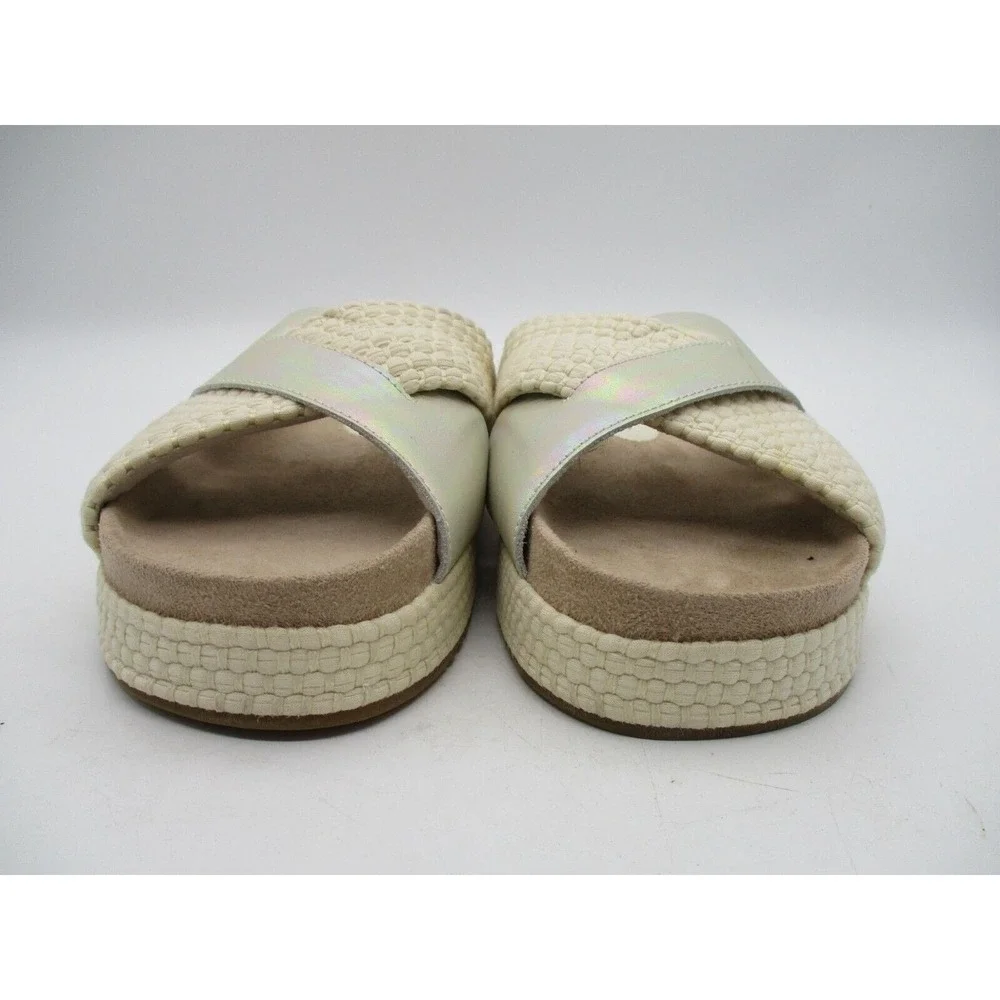 Toms Sandals Womens 9 Paloma Iridescent Leather Slide Casual‎ Silver Comfort New